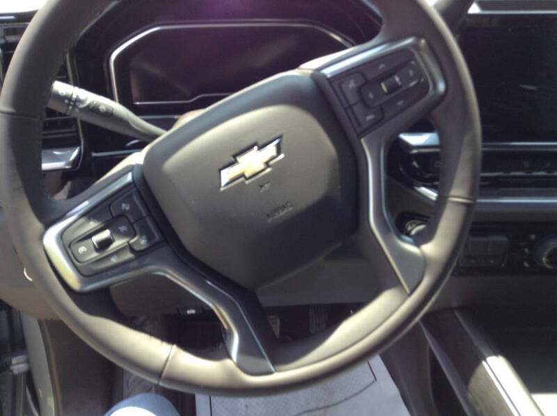 2025 Chevrolet Silverado 3500HD LTZ