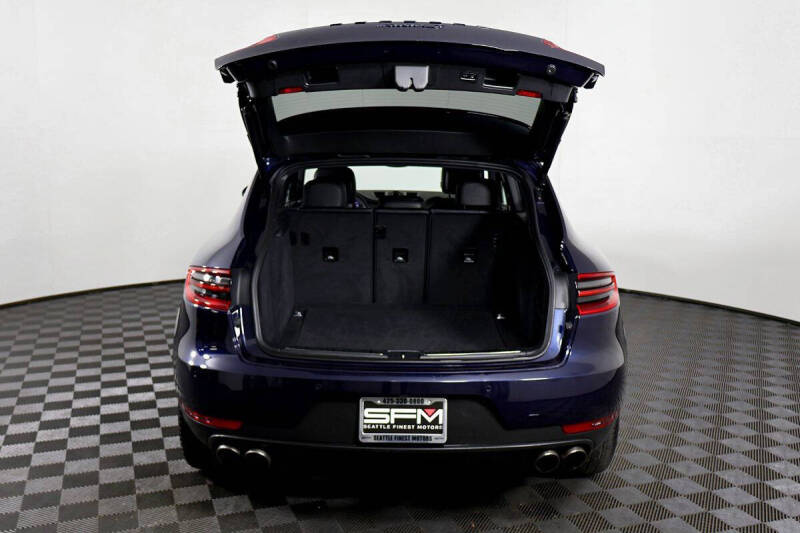 2017 Porsche Macan S