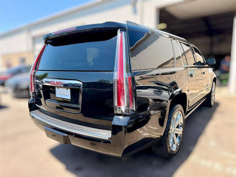 2017 GMC Yukon XL Denali