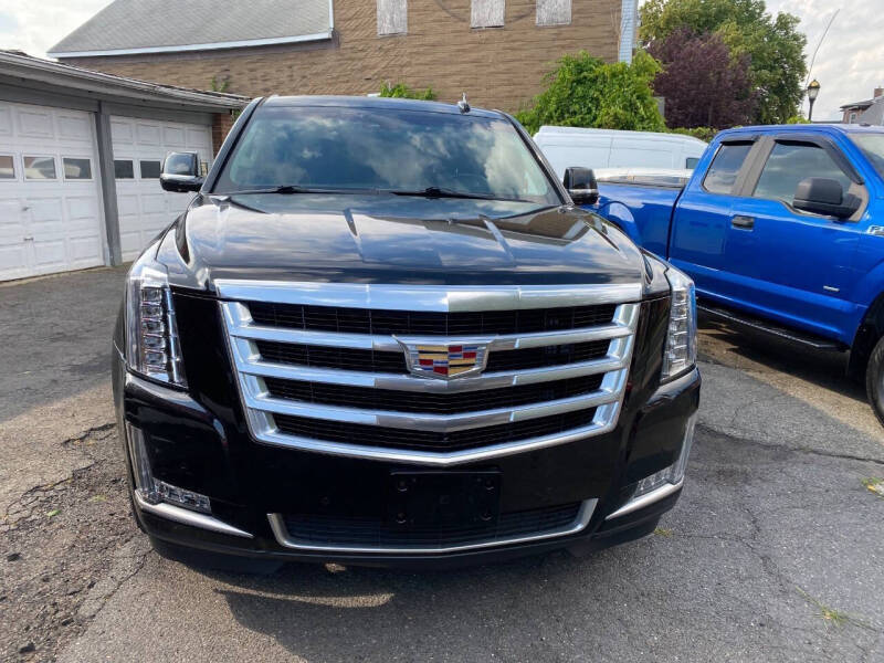2017 Cadillac Escalade ESV Luxury