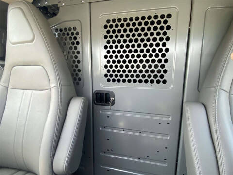 2025 Chevrolet Express 2500