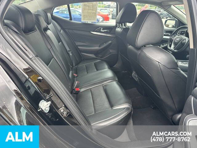 2023 Nissan Maxima