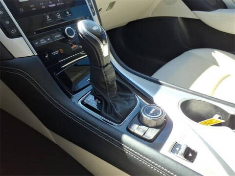 2021 Infiniti Q50 Luxe