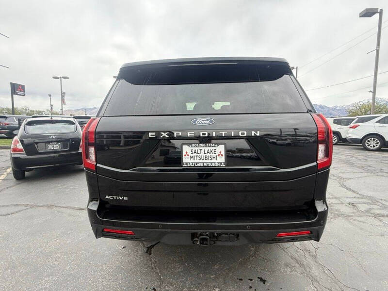 2025 Ford Expedition Active