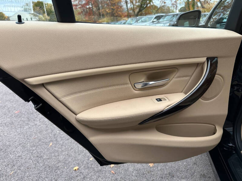 2015 BMW 3 Series 328i xDrive