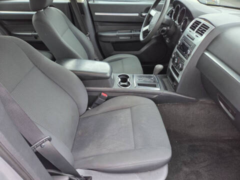 2009 Dodge Charger SE