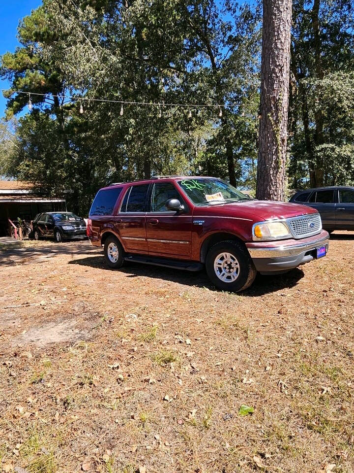 2001 Ford Expedition for sale at Pep's Wholesale Autos in New Caney, TX