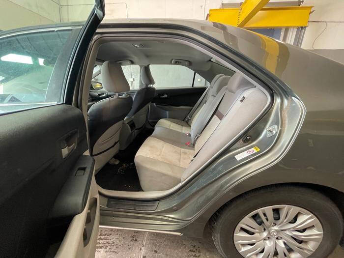 2013 Toyota Camry LE