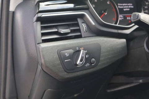 2021 Audi A4 quattro Premium 40 TFSI