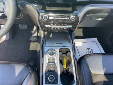 2024 Ford Explorer ST-Line