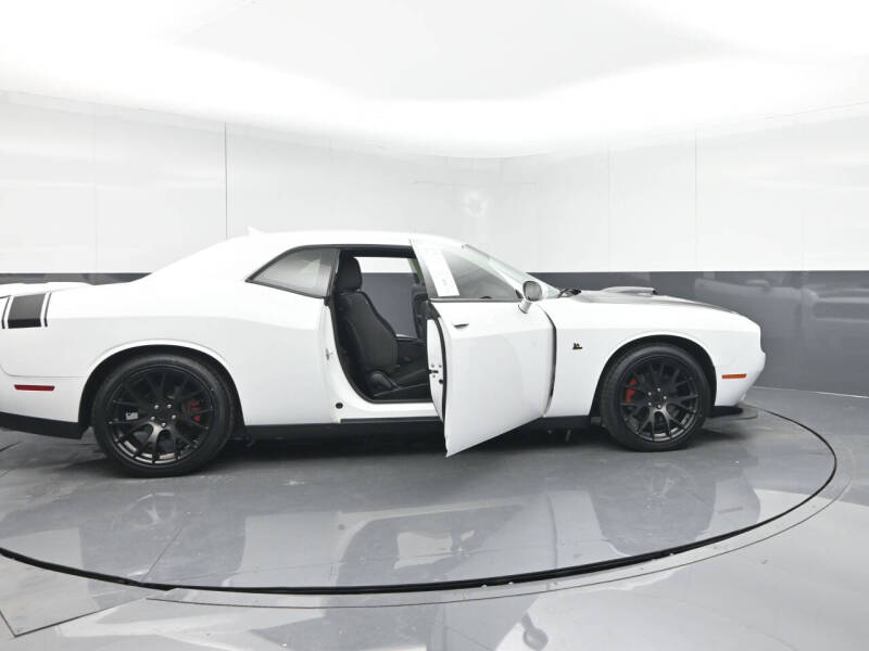 2017 Dodge Challenger R/T Plus