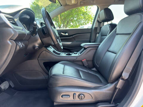 2022 GMC Acadia SLT