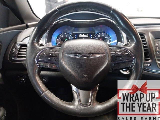 2016 Chrysler 200 S
