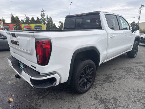2021 GMC Sierra 1500 AT4