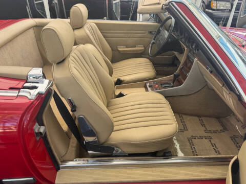 1989 Mercedes-Benz 560-Class 560 SL