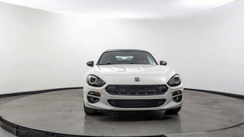 2019 FIAT 124 Spider Urbana Edition