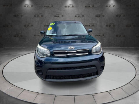 2017 Kia Soul +