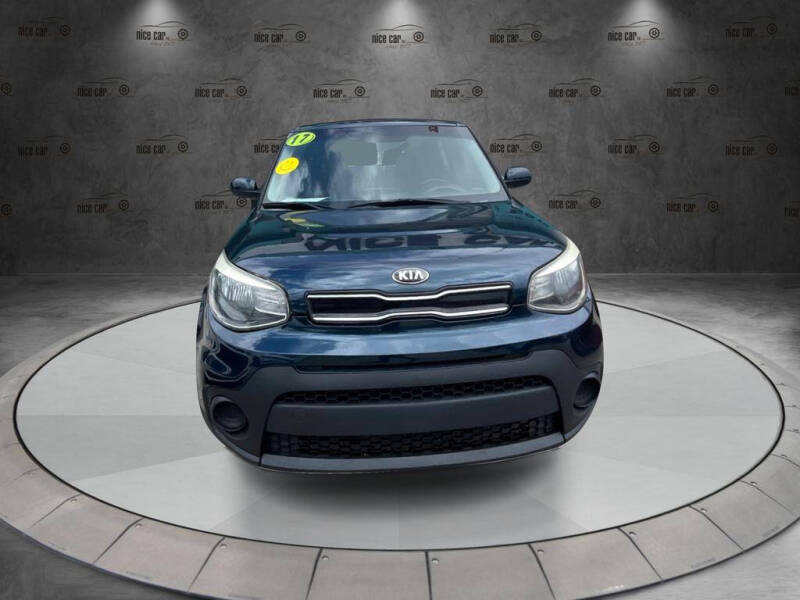2017 Kia Soul +