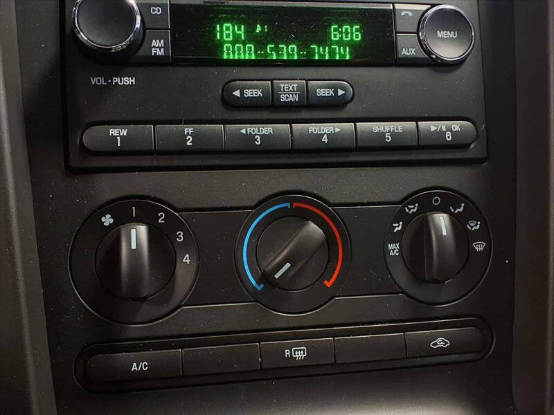 2008 Ford Mustang GT Deluxe