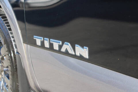 2017 Nissan Titan Platinum Reserve