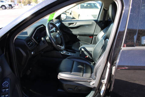 2020 Ford Escape SEL