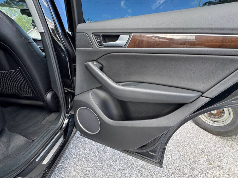 2015 Audi Q5 2.0T quattro Premium Plus