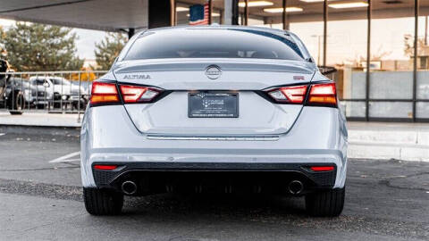 2023 Nissan Altima 2.5 SR