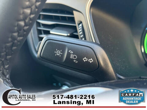 2021 Ford Escape Hybrid SE