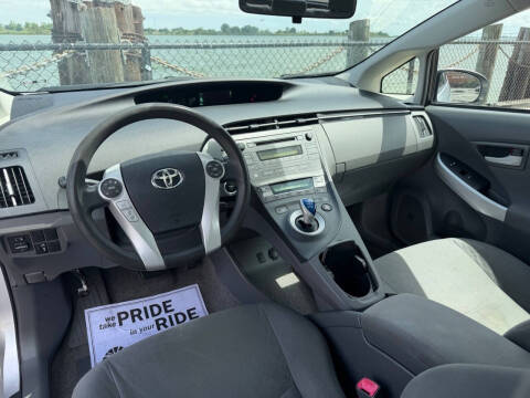 2010 Toyota Prius II