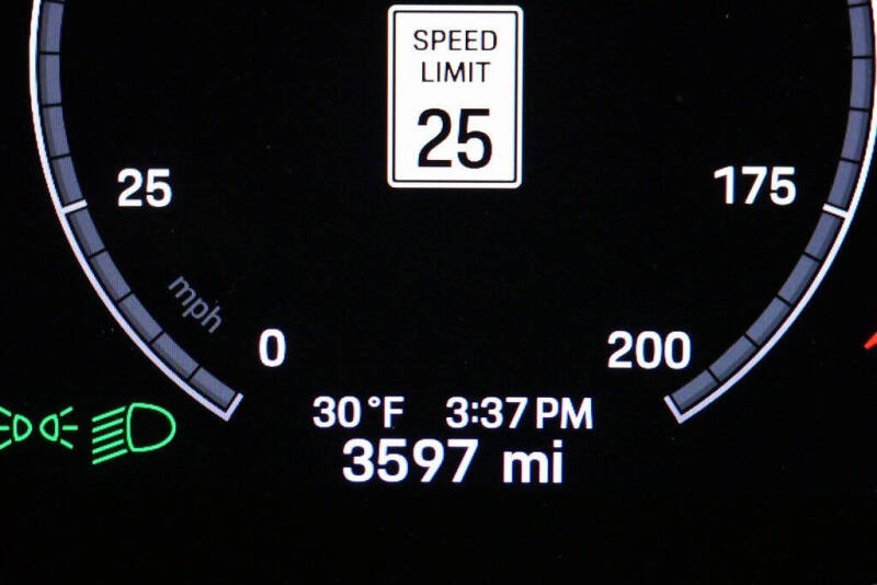 2025 Porsche Cayenne GTS Coupe