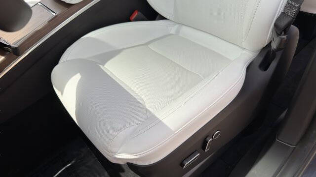 2023 Tesla Model X Standard Range