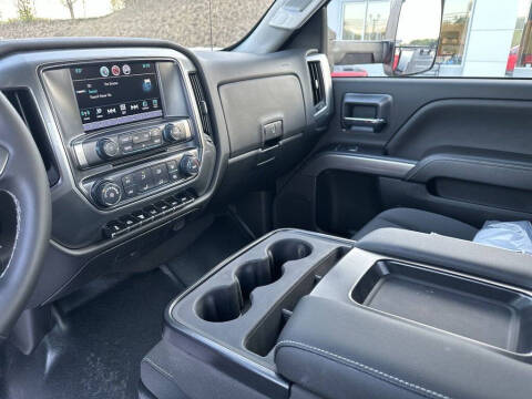 2023 International CV515