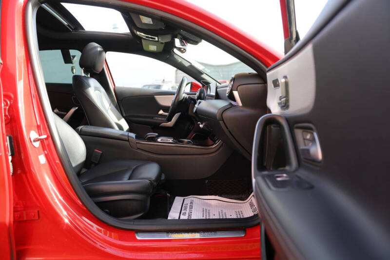 2020 Mercedes-Benz A-Class A 220