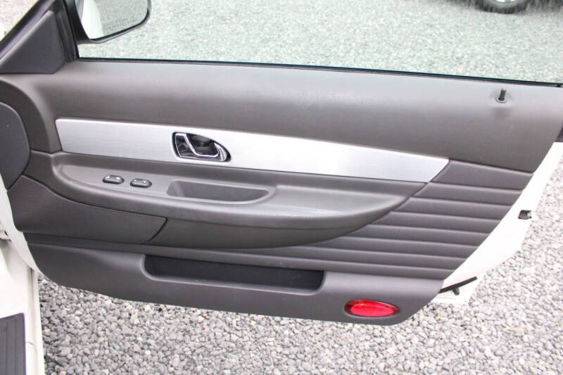 2002 Ford Thunderbird Deluxe