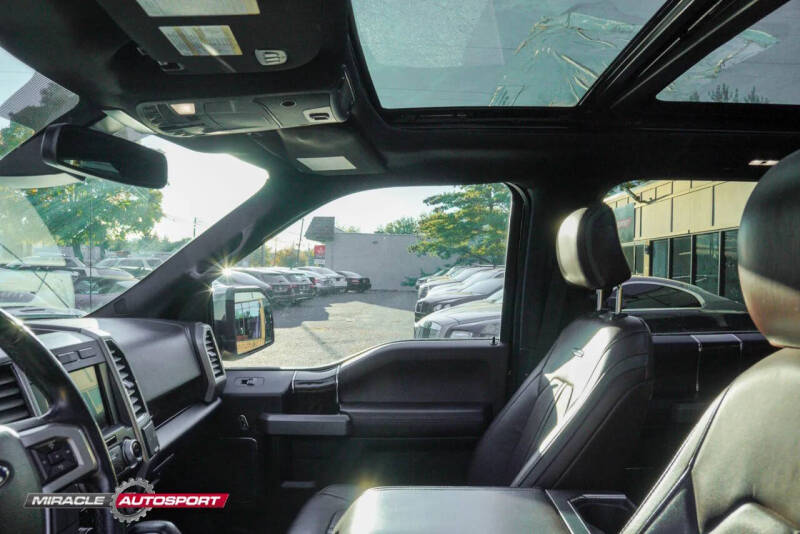 2017 Ford F-150 Platinum