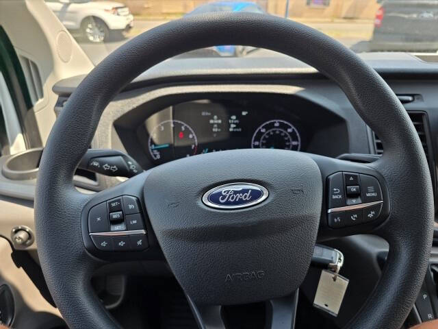 2025 Ford Transit