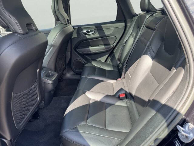 2023 Volvo XC60 B5 Core
