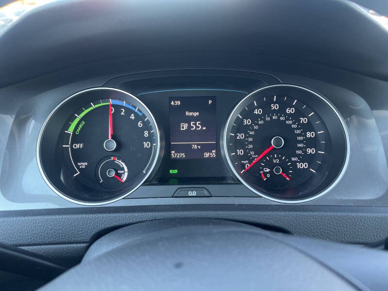 2016 Volkswagen e-Golf SE