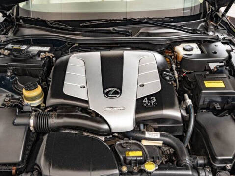 2004 Lexus SC 430