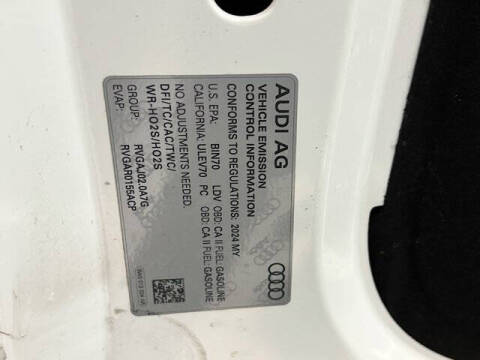 2024 Audi A4 quattro S line Prem Plus 45 TFSI