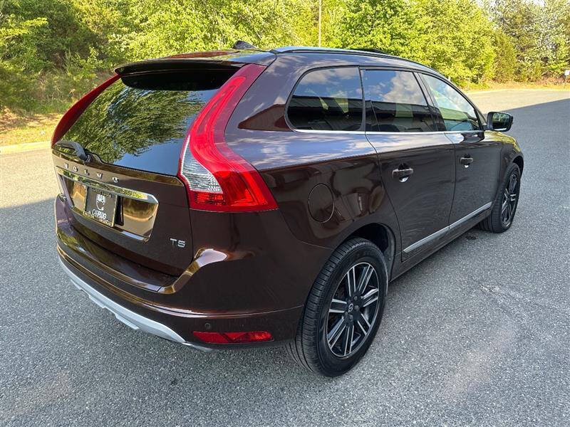 2017 Volvo XC60 T5 Dynamic