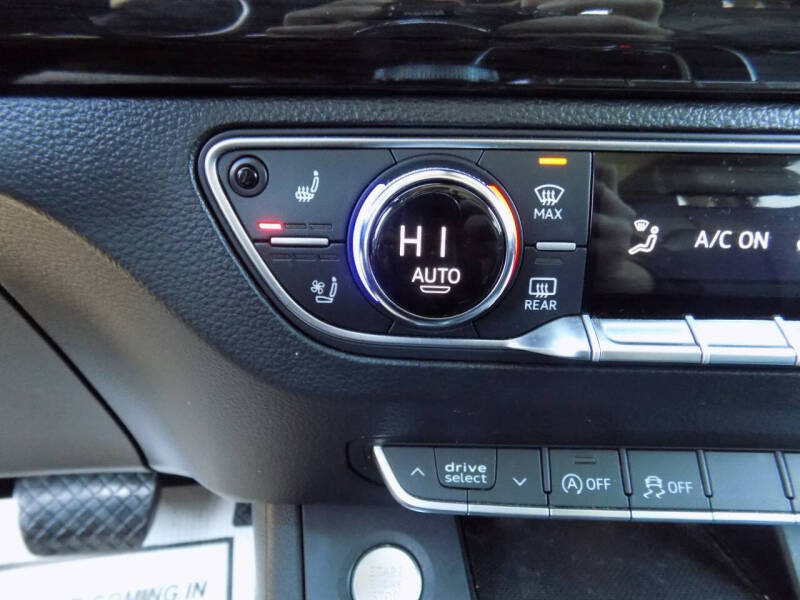 2018 Audi Q5 2.0T quattro Premium Plus