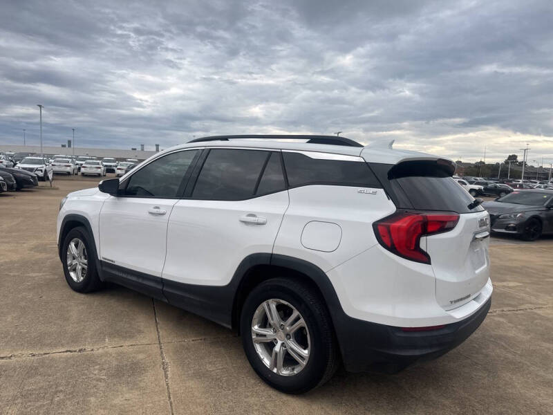 2020 GMC Terrain SLE