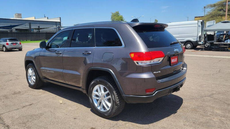 2017 Jeep Grand Cherokee Laredo