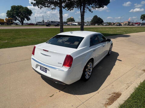 2018 Chrysler 300 Limited