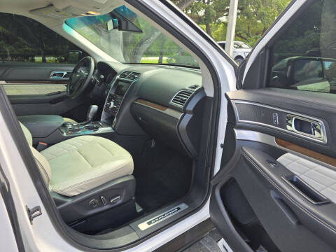 2016 Ford Explorer Platinum