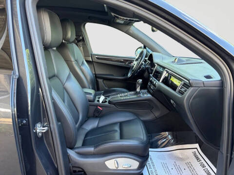 2021 Porsche Macan