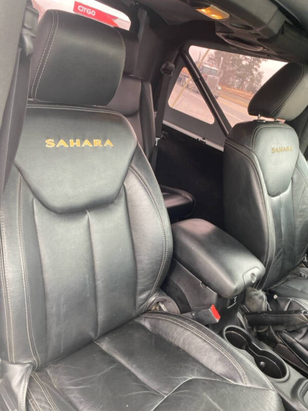 2013 Jeep Wrangler Sahara