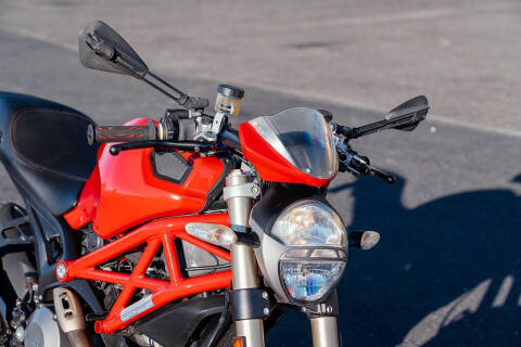 2013 Ducati Monster 1100 EVO