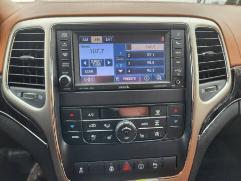 2013 Jeep Grand Cherokee Overland Summit